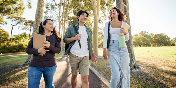 Students walking outside Curtin main campus.